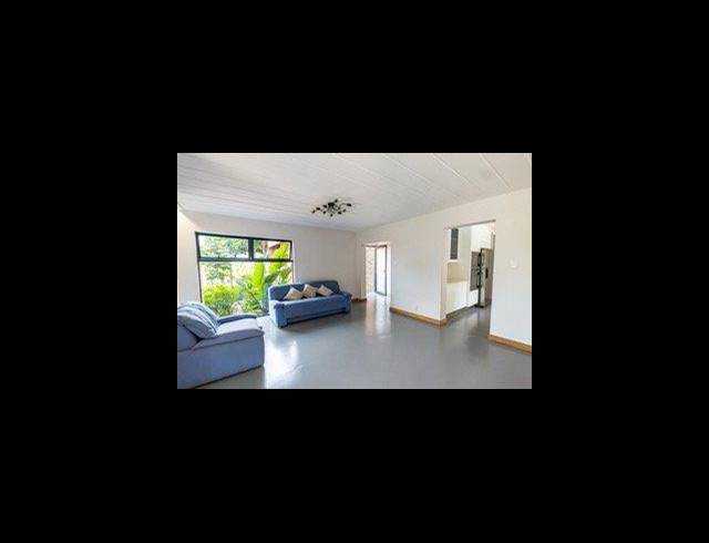 6 BEDROOM HOUSE FOR SALE IN MORELETA PARK